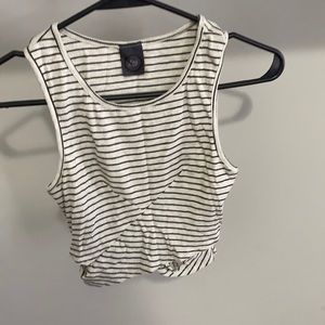 Crop tops